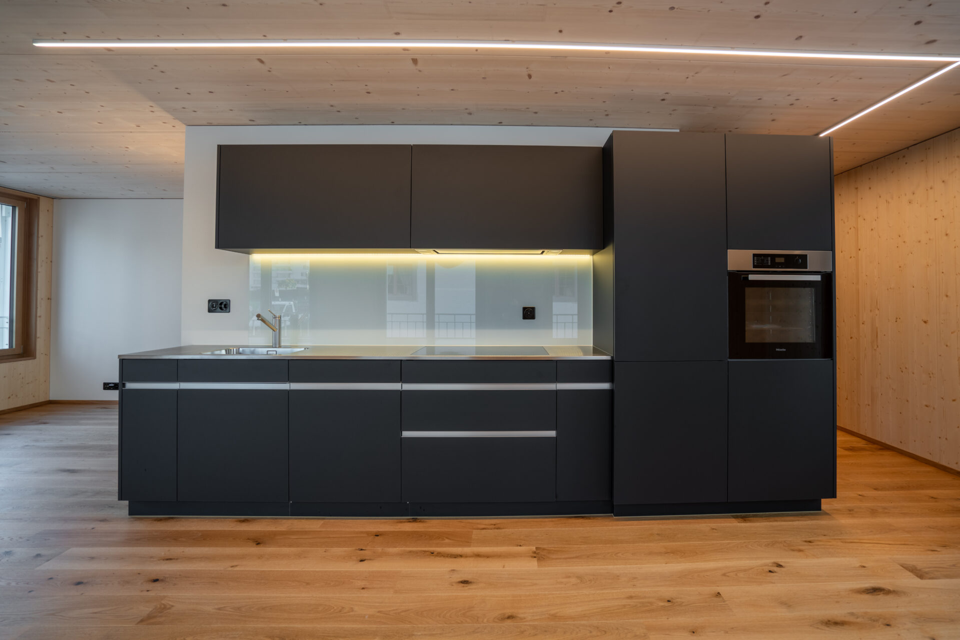 Adler Altendorf, Küche Wohnung, marty architektur