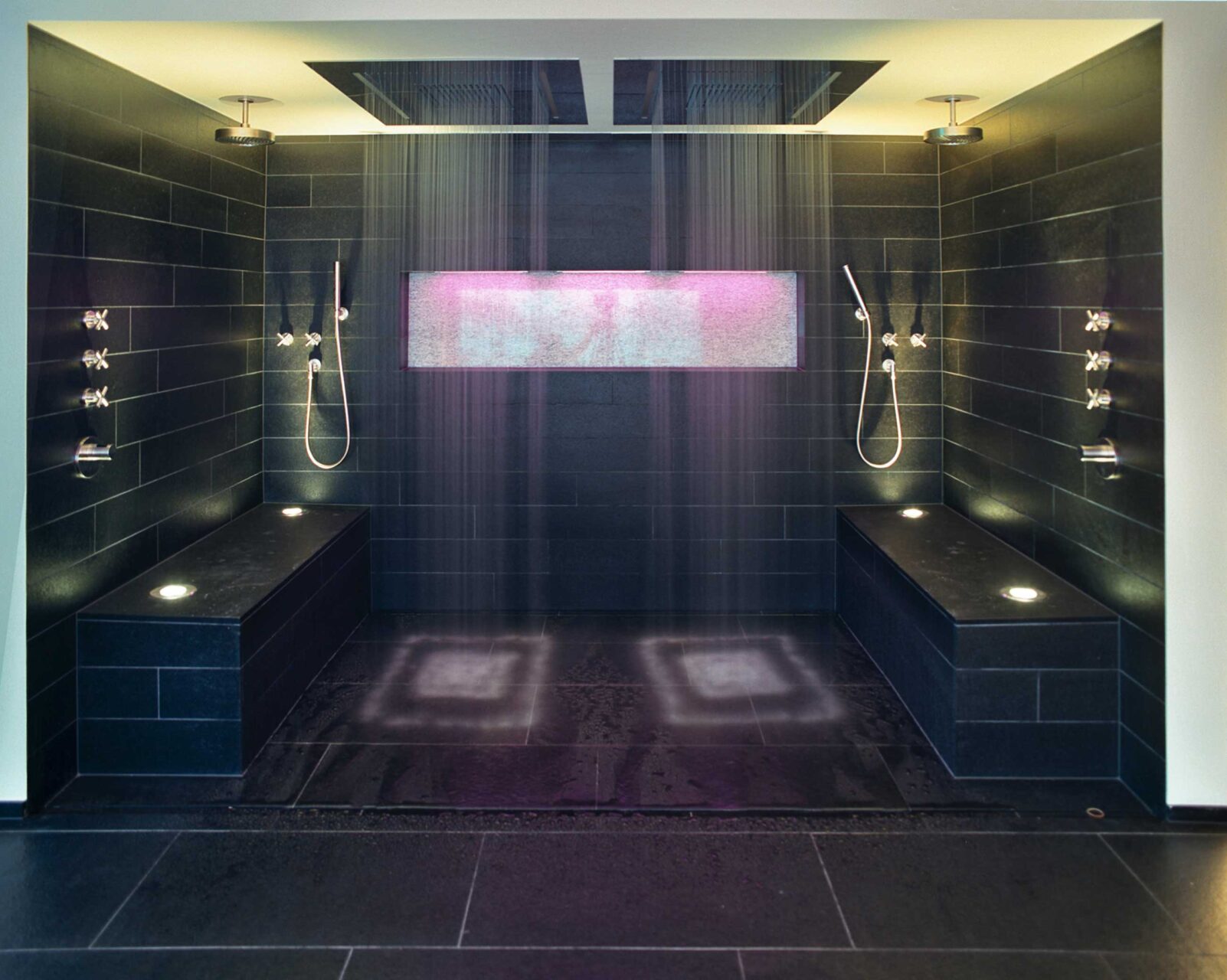 Luzernerstrasse Küssnacht, Wellnessbereich Dusche, marty architektur