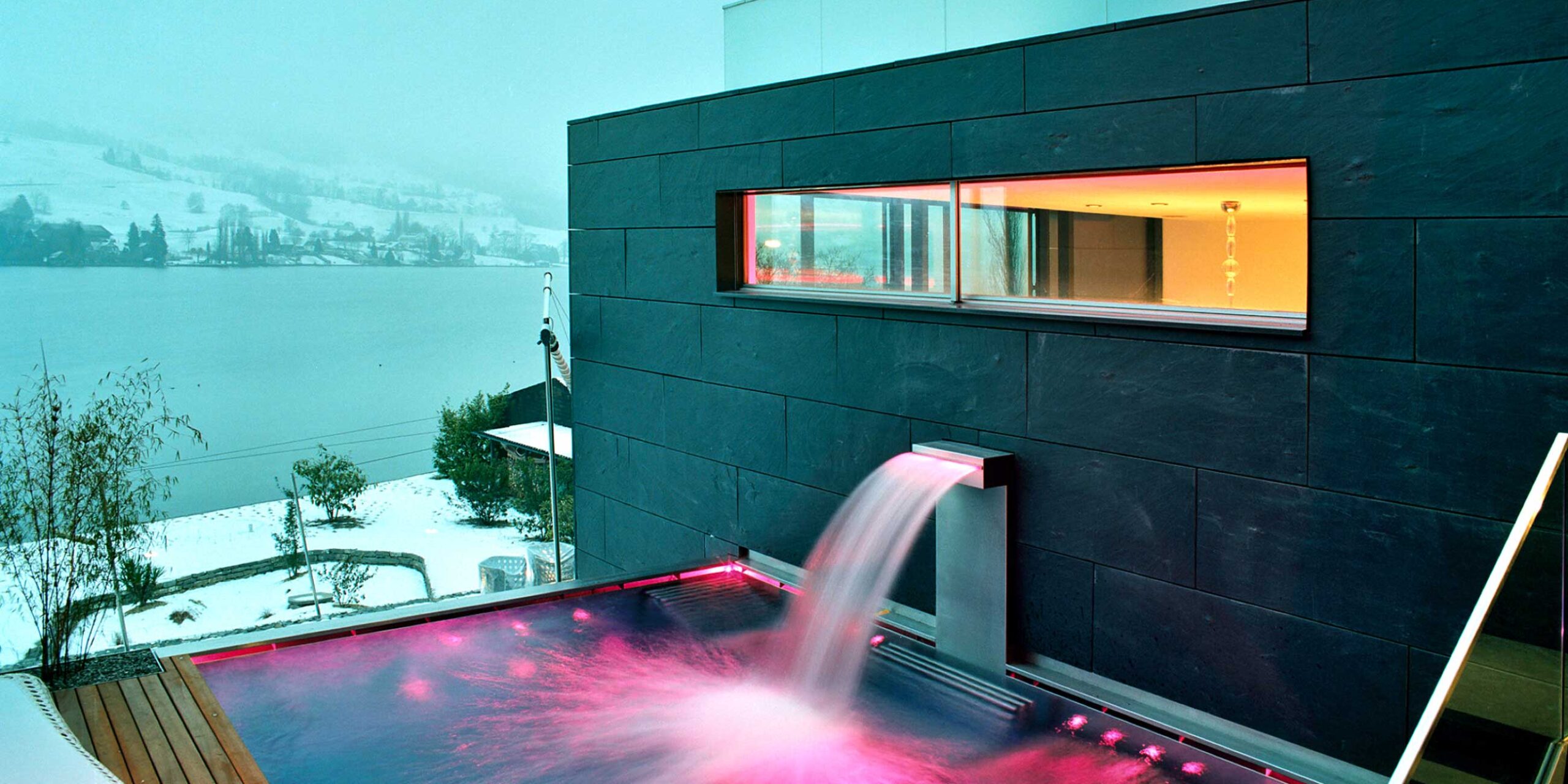 Luzernerstrasse Küssnacht, Aussenaufnahme mit Pool, marty architektur