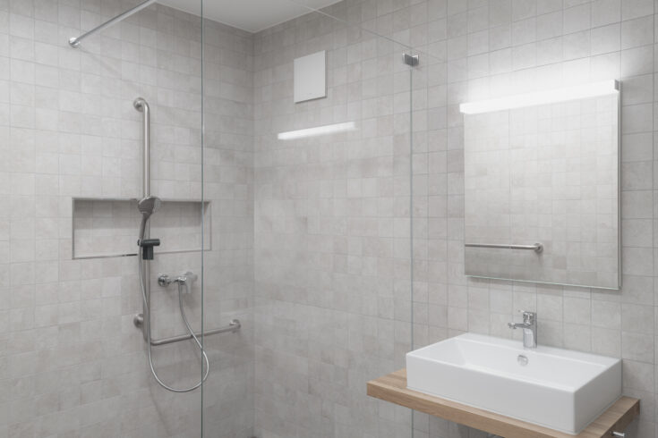 Hofmatt Arth, Dusche und Lavabo, marty architektur
