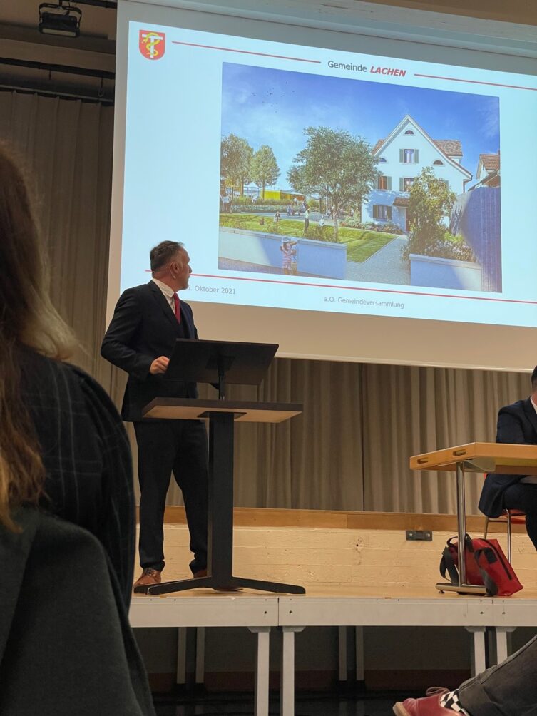 Alte Kaplanei Lachen, Gemeindeversammlung, marty architektur