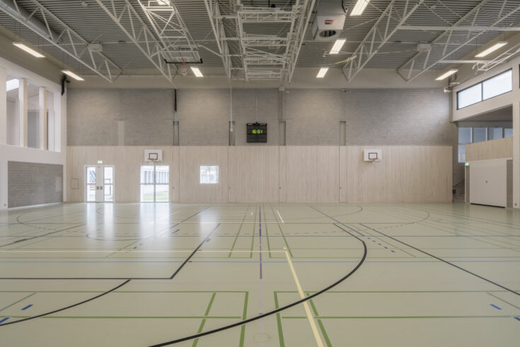 Dreifachturnhalle Pfäffikon, Turnhalle, marty architektur