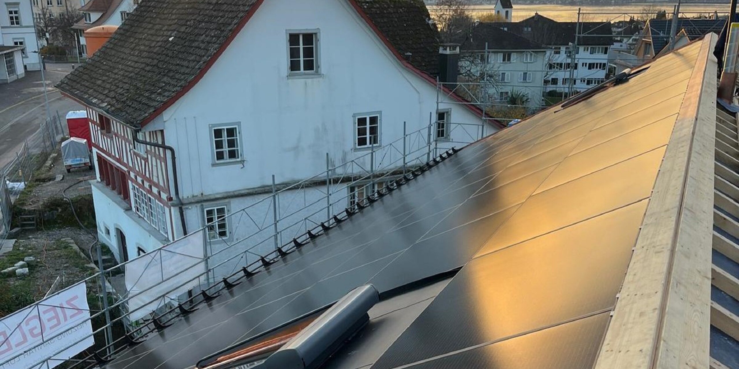 Kirchbühlstrasse Stäfa, Baufoto Photovoltaikanlage, marty architektur